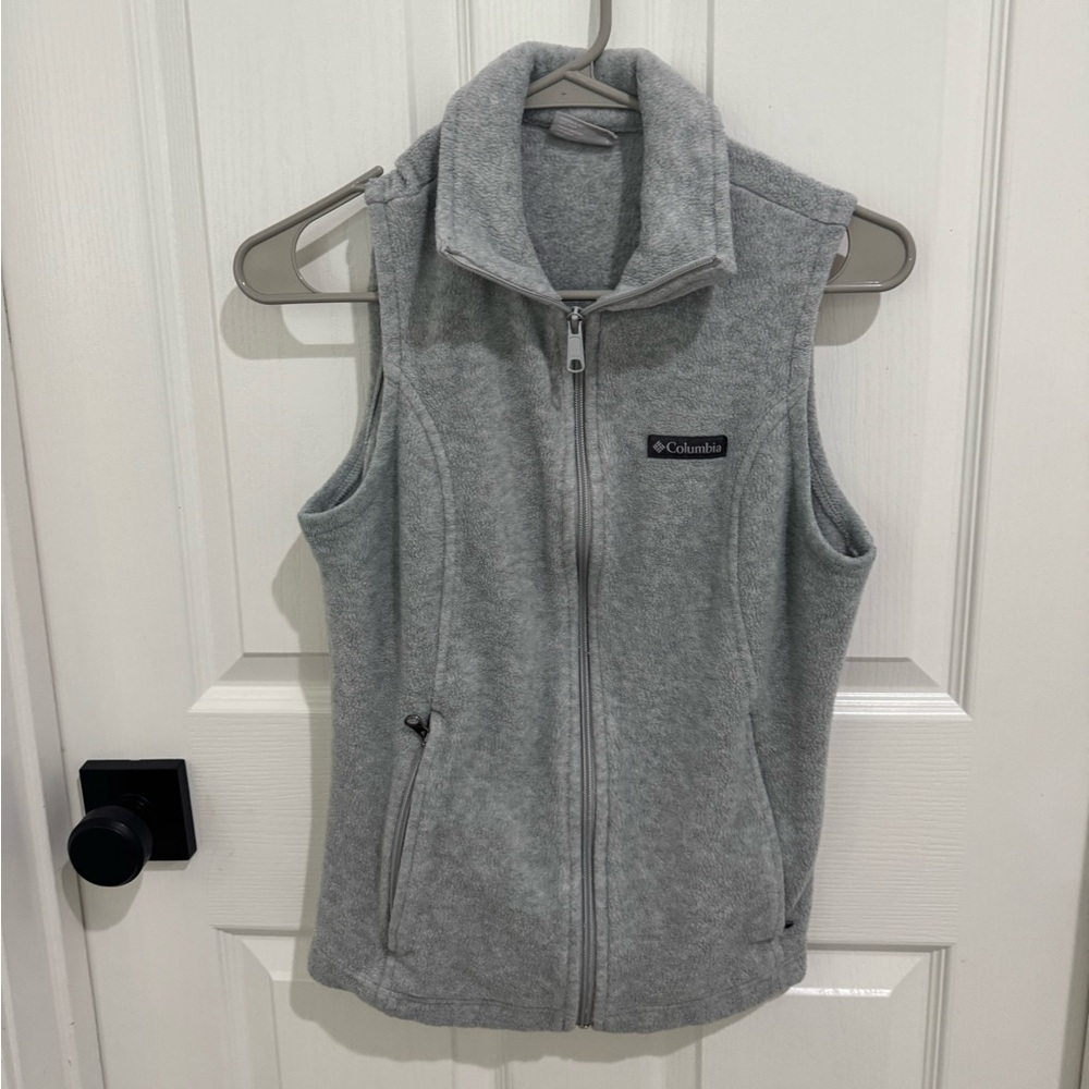 Columbia Light Gray Fleece Jacket